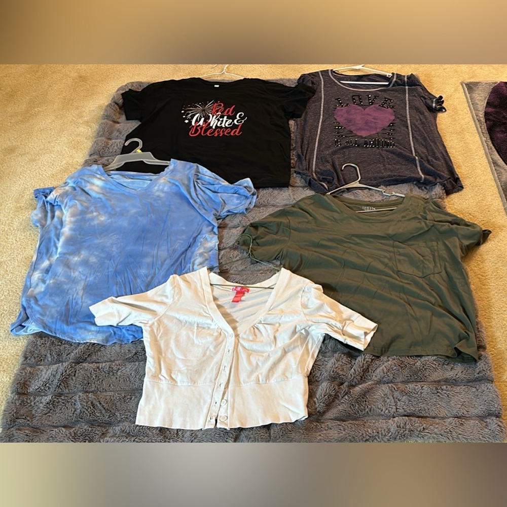 Women tops